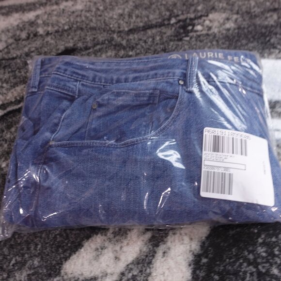 NWT Laurie Felt Forever Denim Floral Crop Straight Jean Sz 28WP Medium Wash - Picture 12 of 12